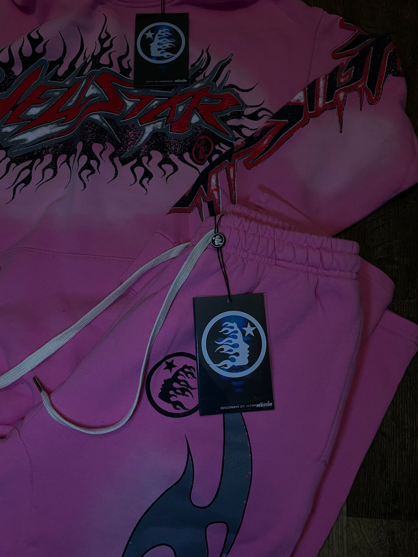 hellstar brainwashed pink sweatsuit